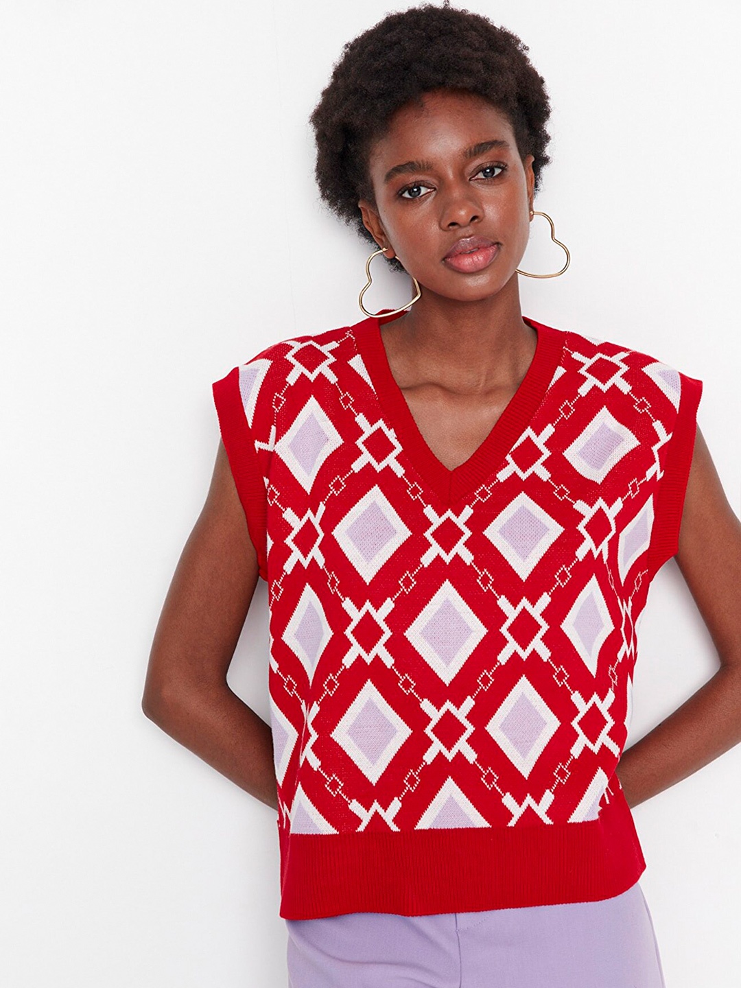 

Trendyol Women Red & White Printed Sweater Vest