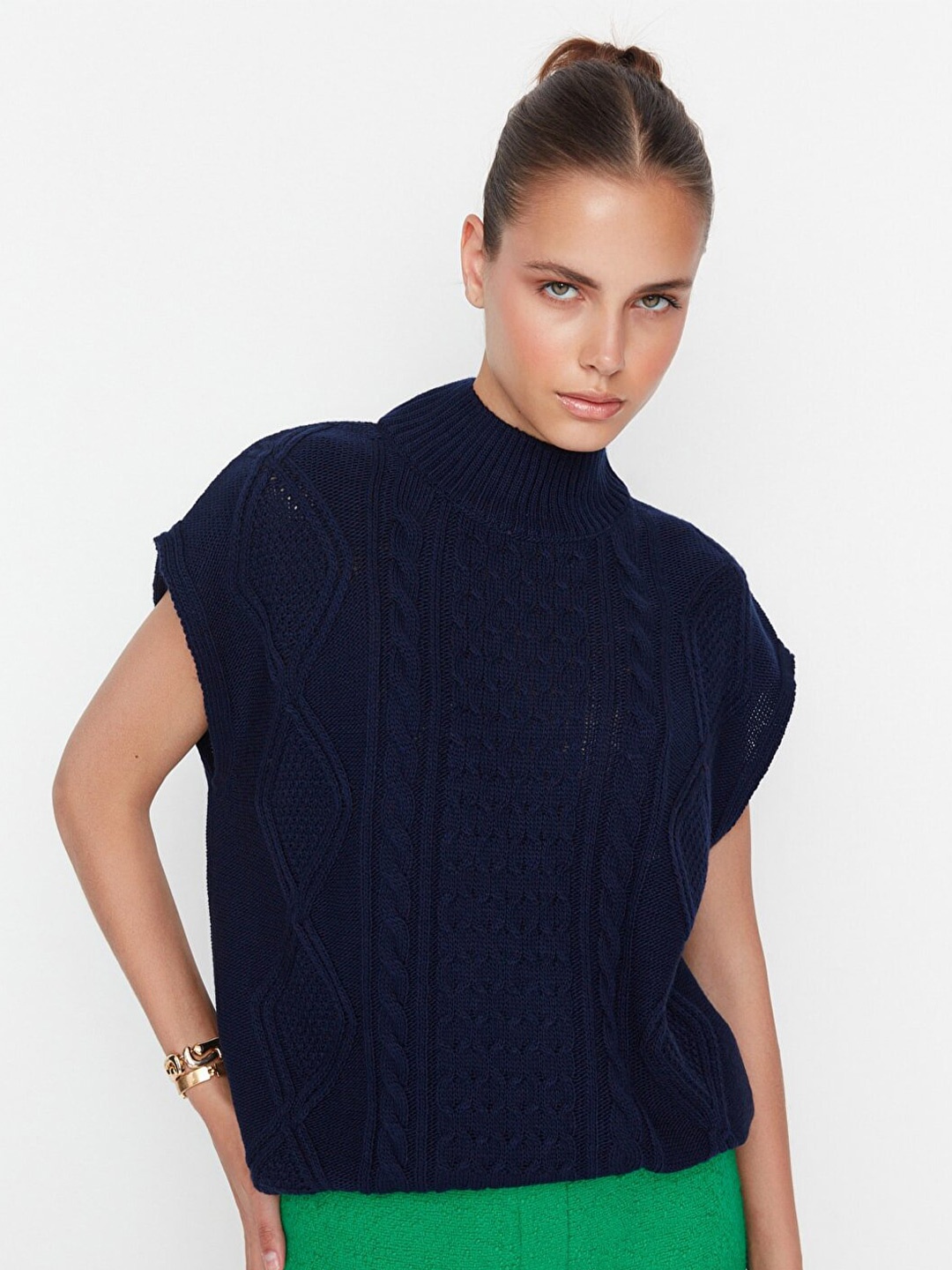 

Trendyol Women Navy Blue Cable Knit Pullover