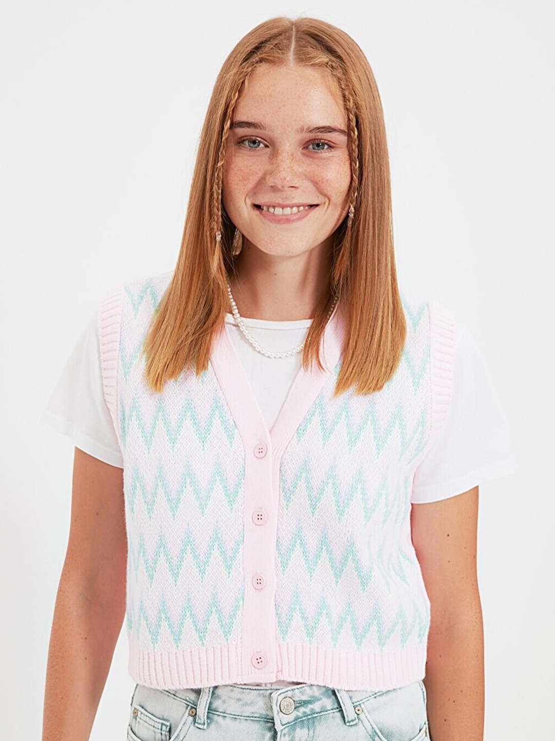 

Trendyol Women Pink & Blue Printed Crop Sweater Vest