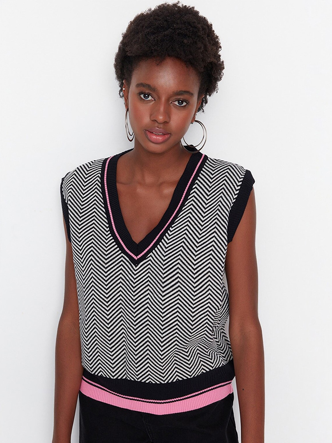 

Trendyol Women Navy Blue & Off White Striped Printed Sweater Vest