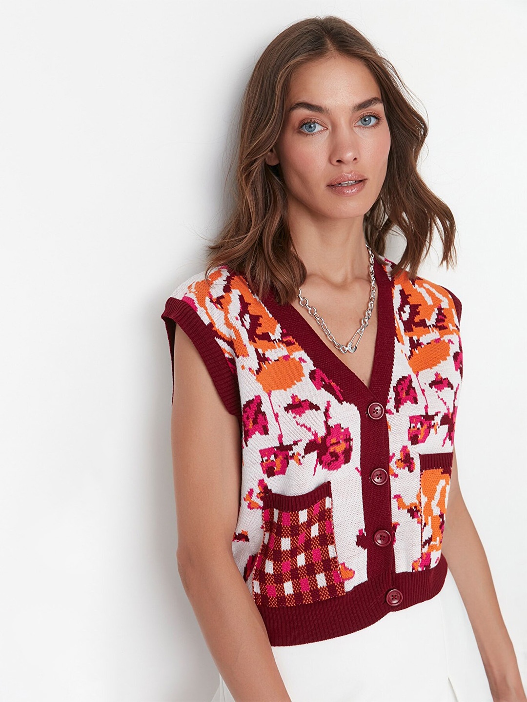 

Trendyol Women Maroon & White Floral Cardigan