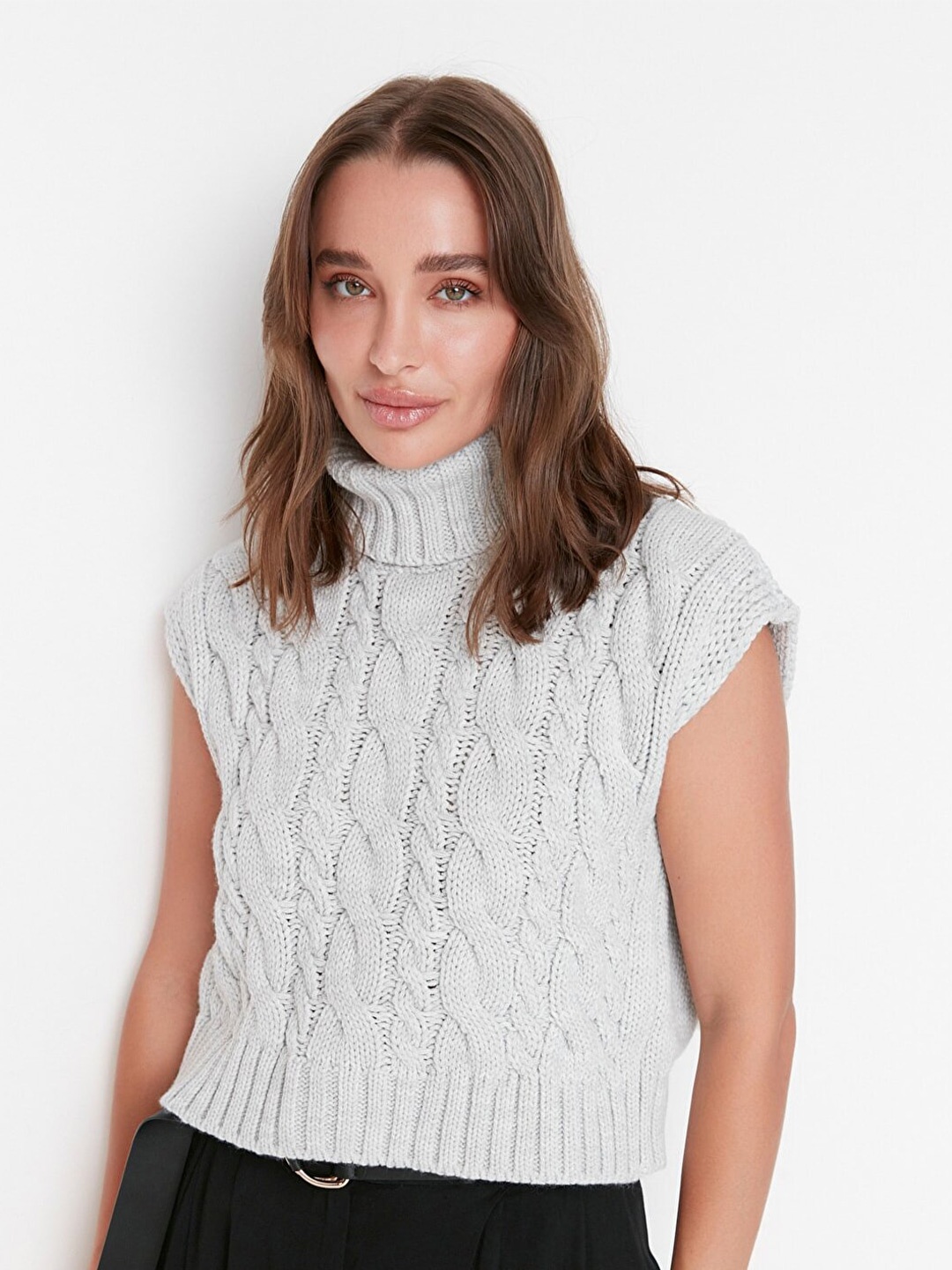 

Trendyol Women Grey Chevron Cardigan