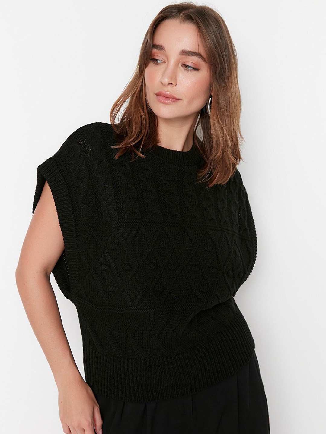 

Trendyol Women Black Cardigan