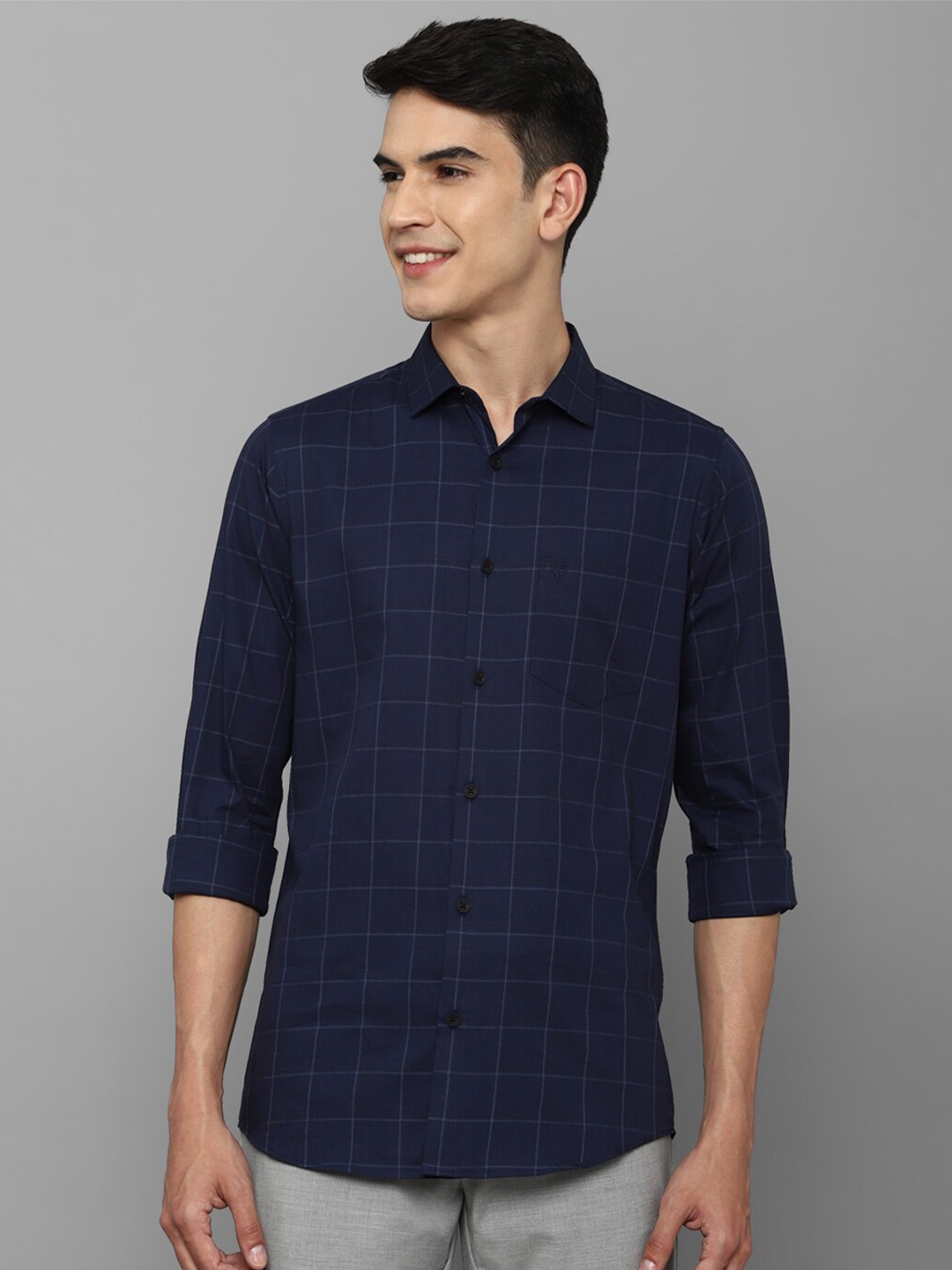 

Allen Solly Men Navy Blue Slim Fit Windowpane Checked Casual Shirt
