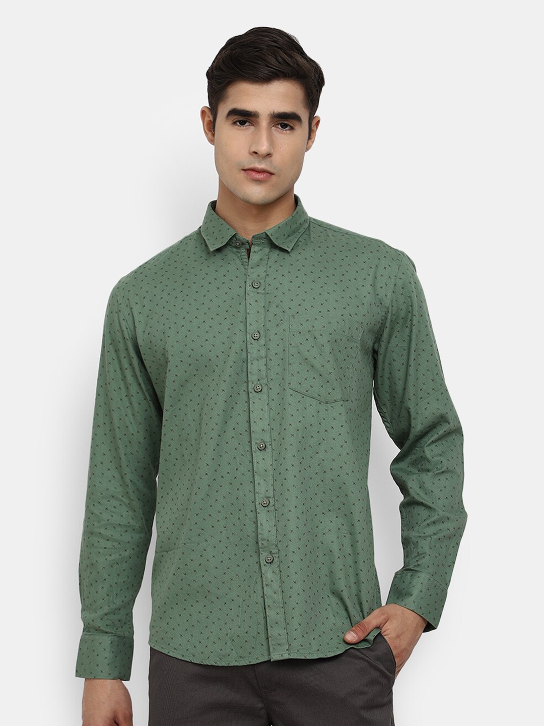 

V-Mart Men Green Printed Casual Shirt
