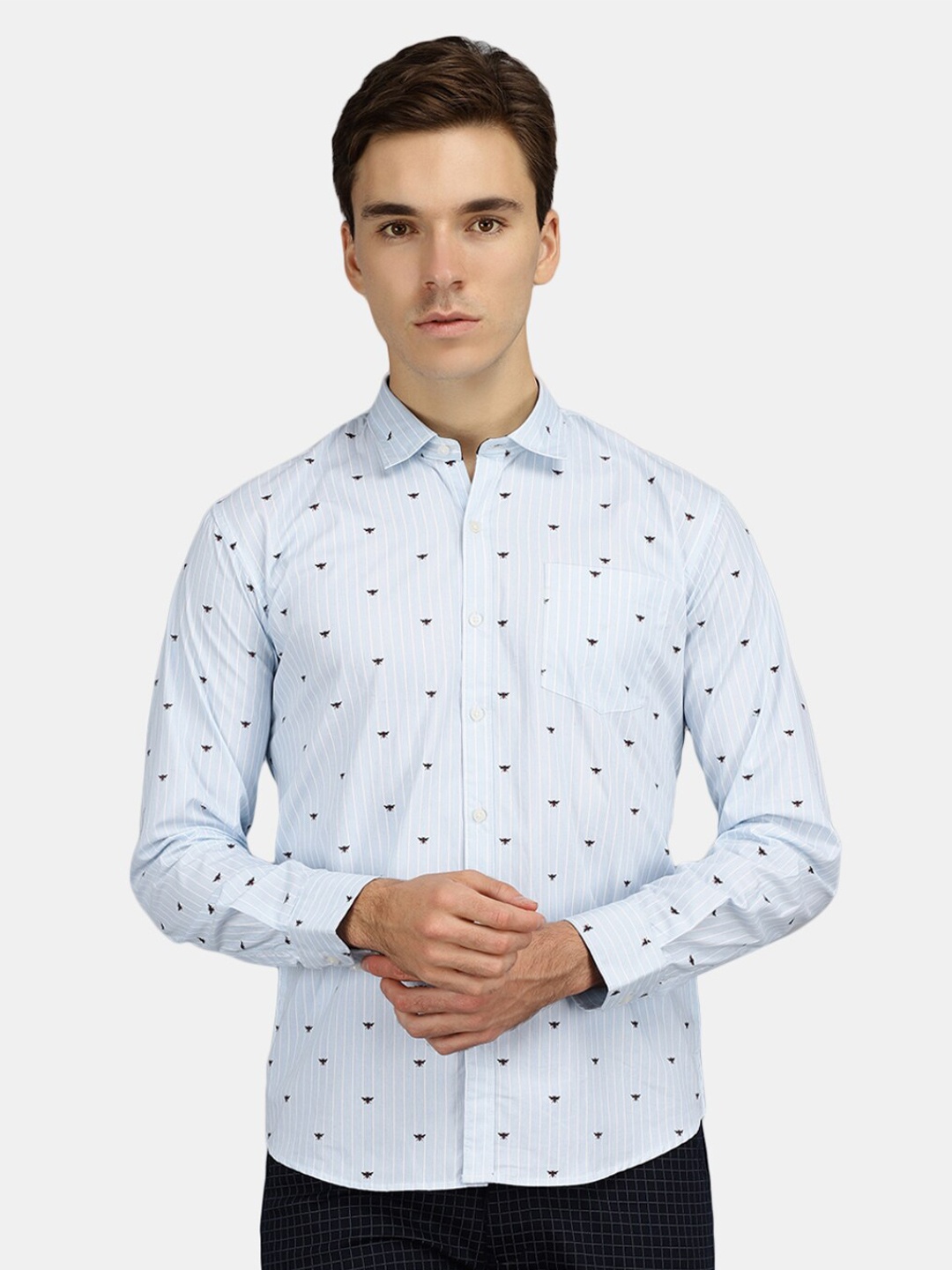 

V-Mart Men Blue Printed Casual Cotton Shirt