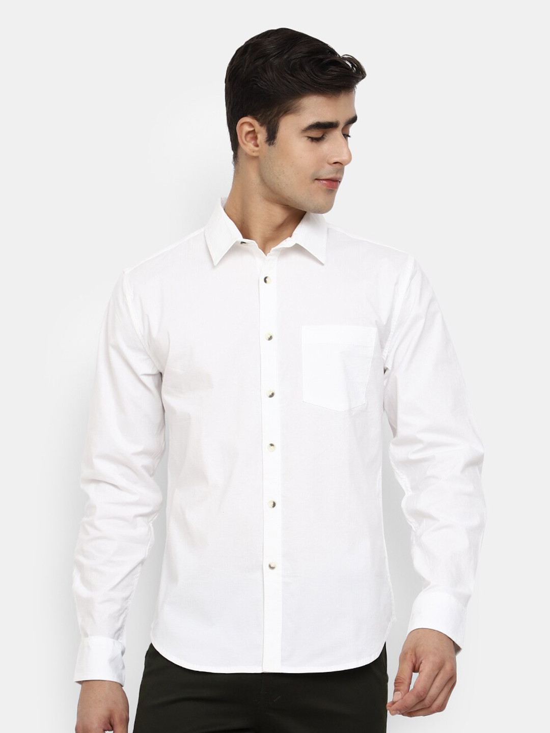 

V-Mart Men White Slim Fit Cotton Casual Shirt