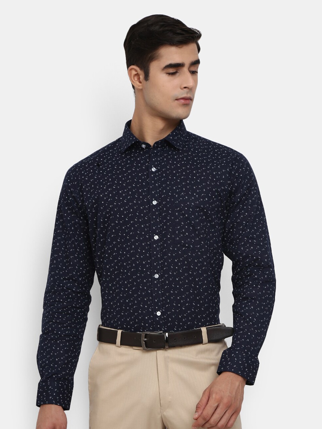 

V-Mart Men Navy Blue Printed Cotton Formal Shirt