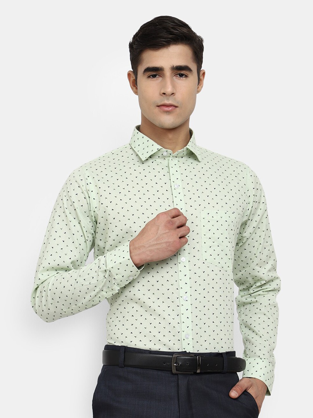 

V-Mart Men Green Printed Formal Shirt