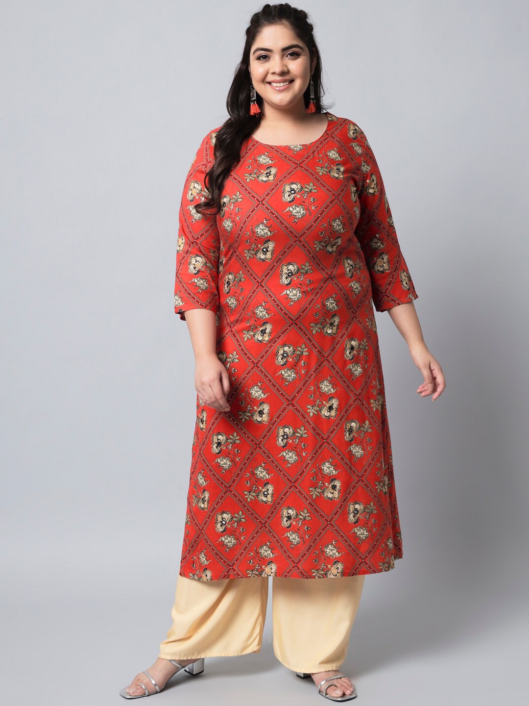 

Spera Women Plus Size Red Floral Printed Mirror Work Floral Kurta