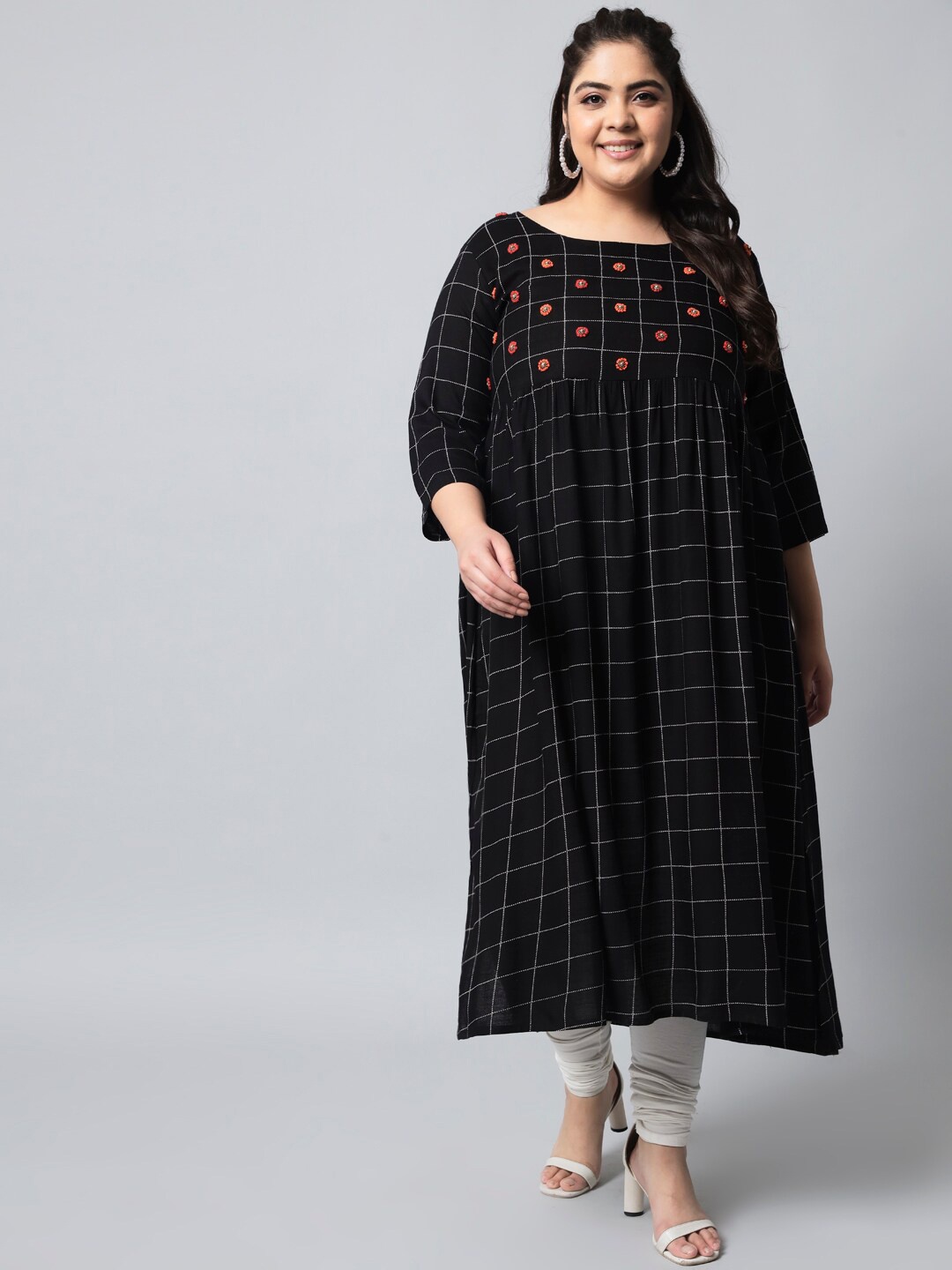 

Spera Women Plus Size Black & Orange Checked Thread Work Kurta