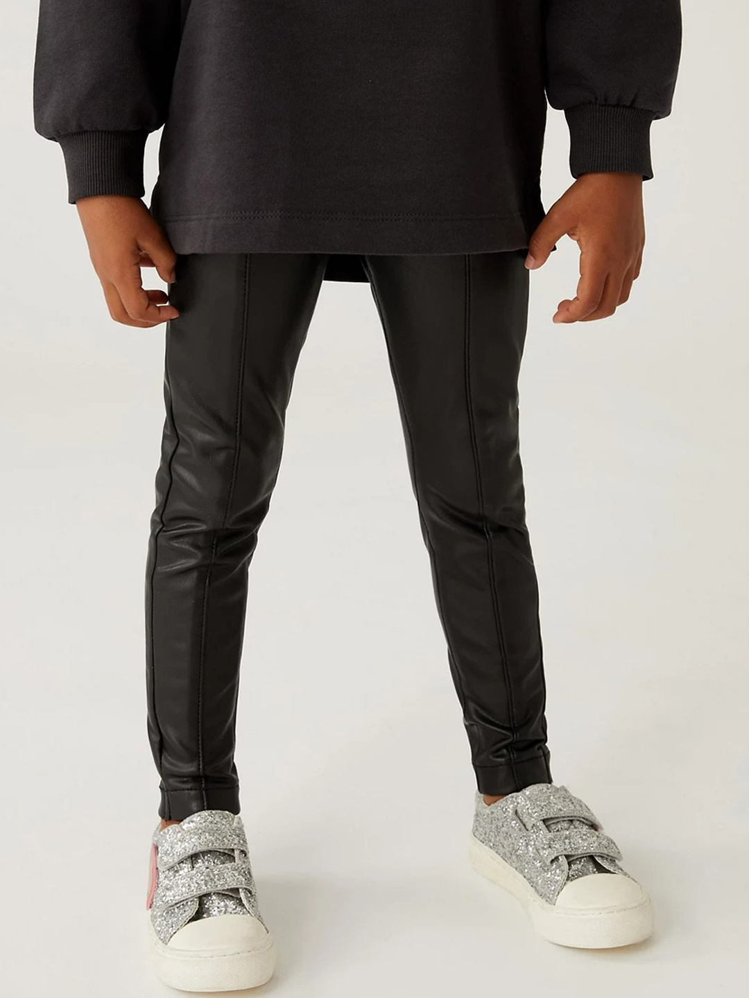 

Marks & Spencer Girls Black Solid Ankle-Length Leggings