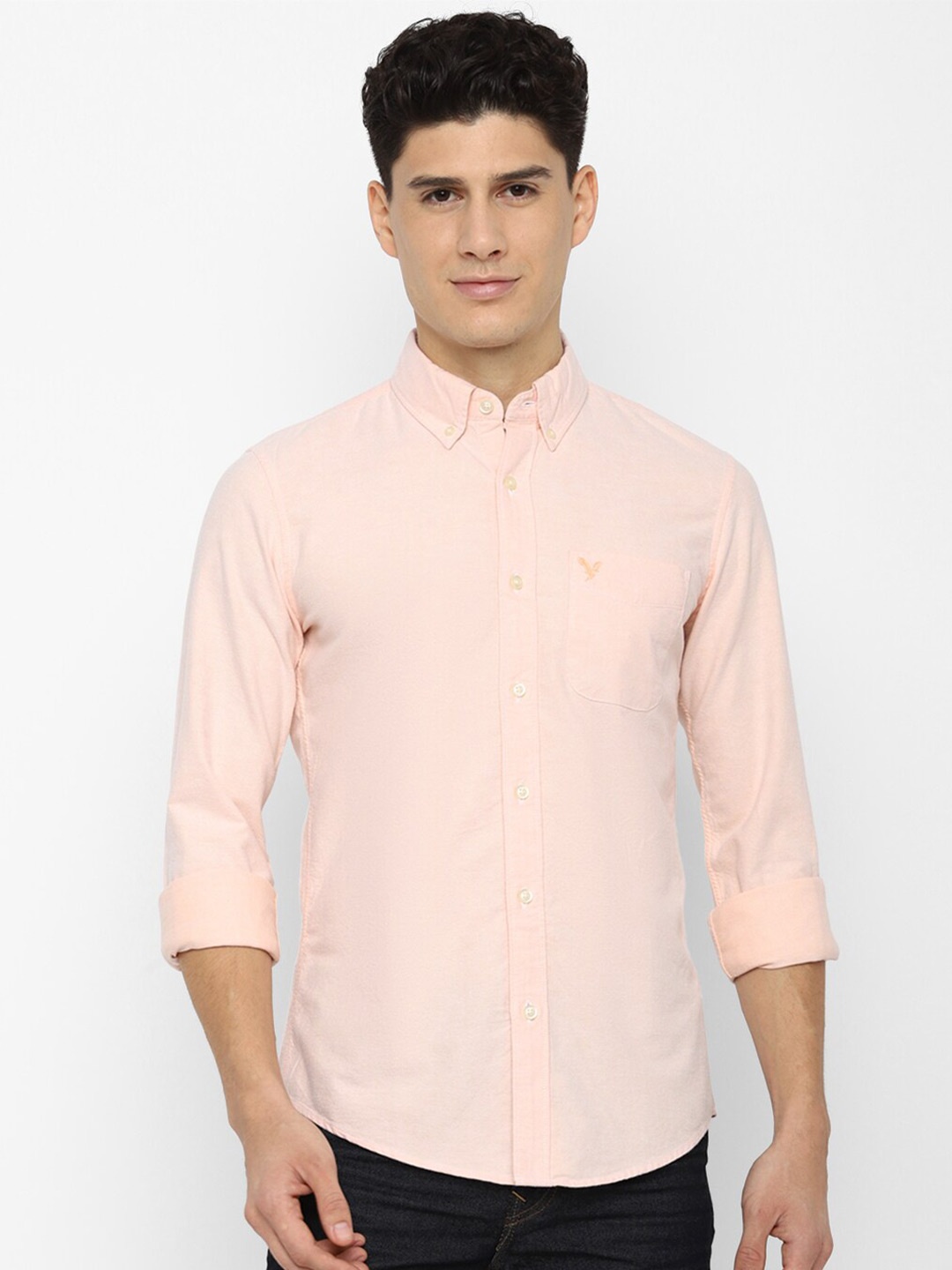

AMERICAN EAGLE OUTFITTERS Men Peach-Coloured Slim Fit Casual Shirt