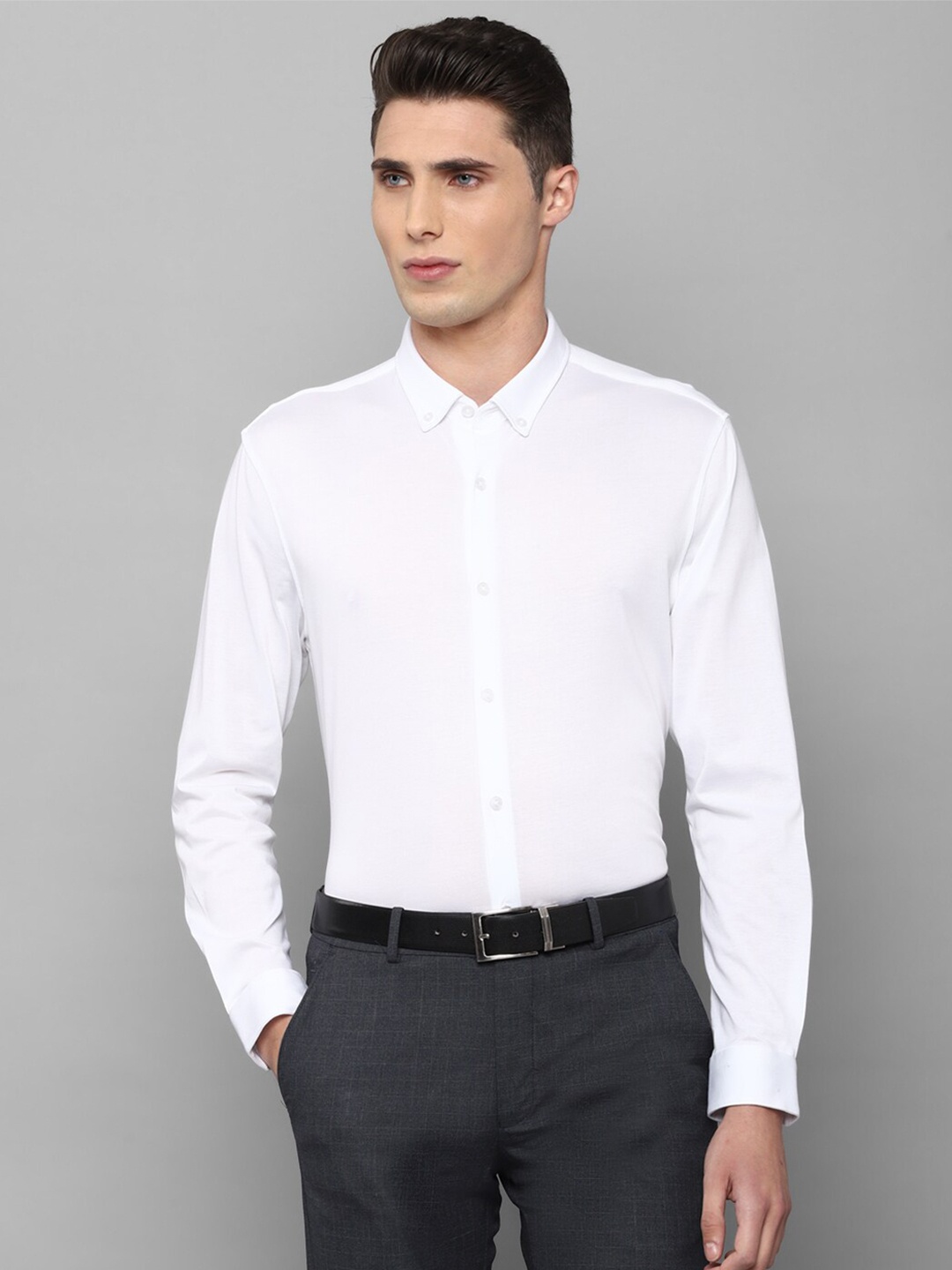 

Louis Philippe Permapress Men White Slim Fit Pure Cotton Wrinkle Free Formal Shirt