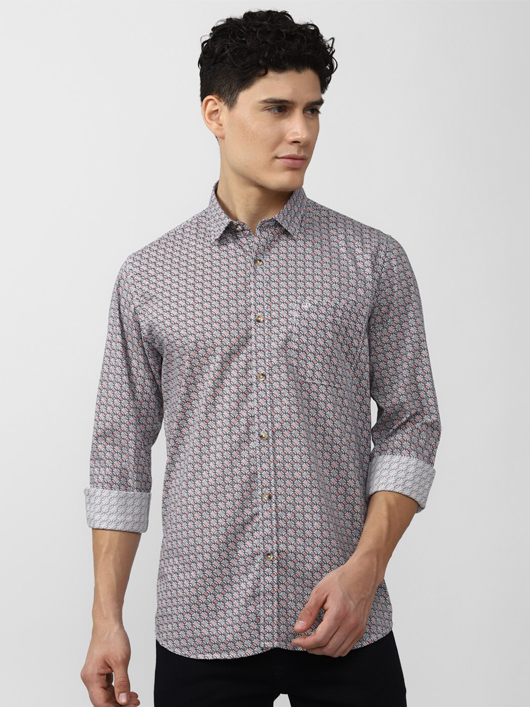

Peter England Casuals Men Grey Slim Fit Printed Cotton Casual Shirt
