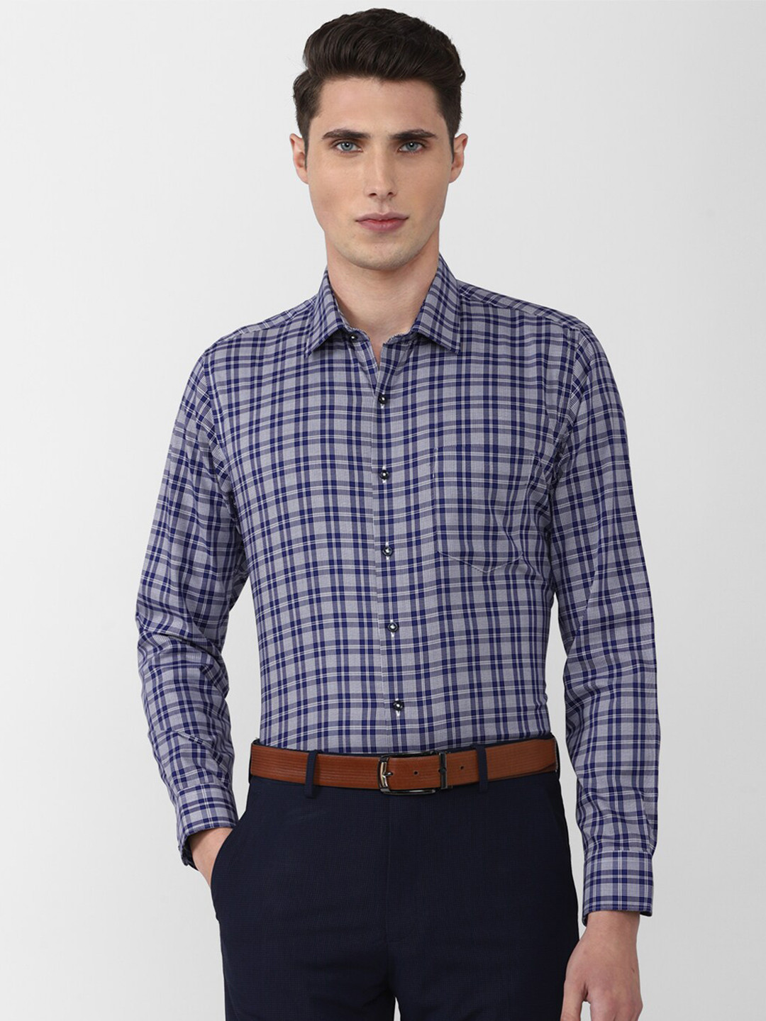 

Van Heusen Men Blue Slim Fit Checked Pure Cotton Formal Shirt