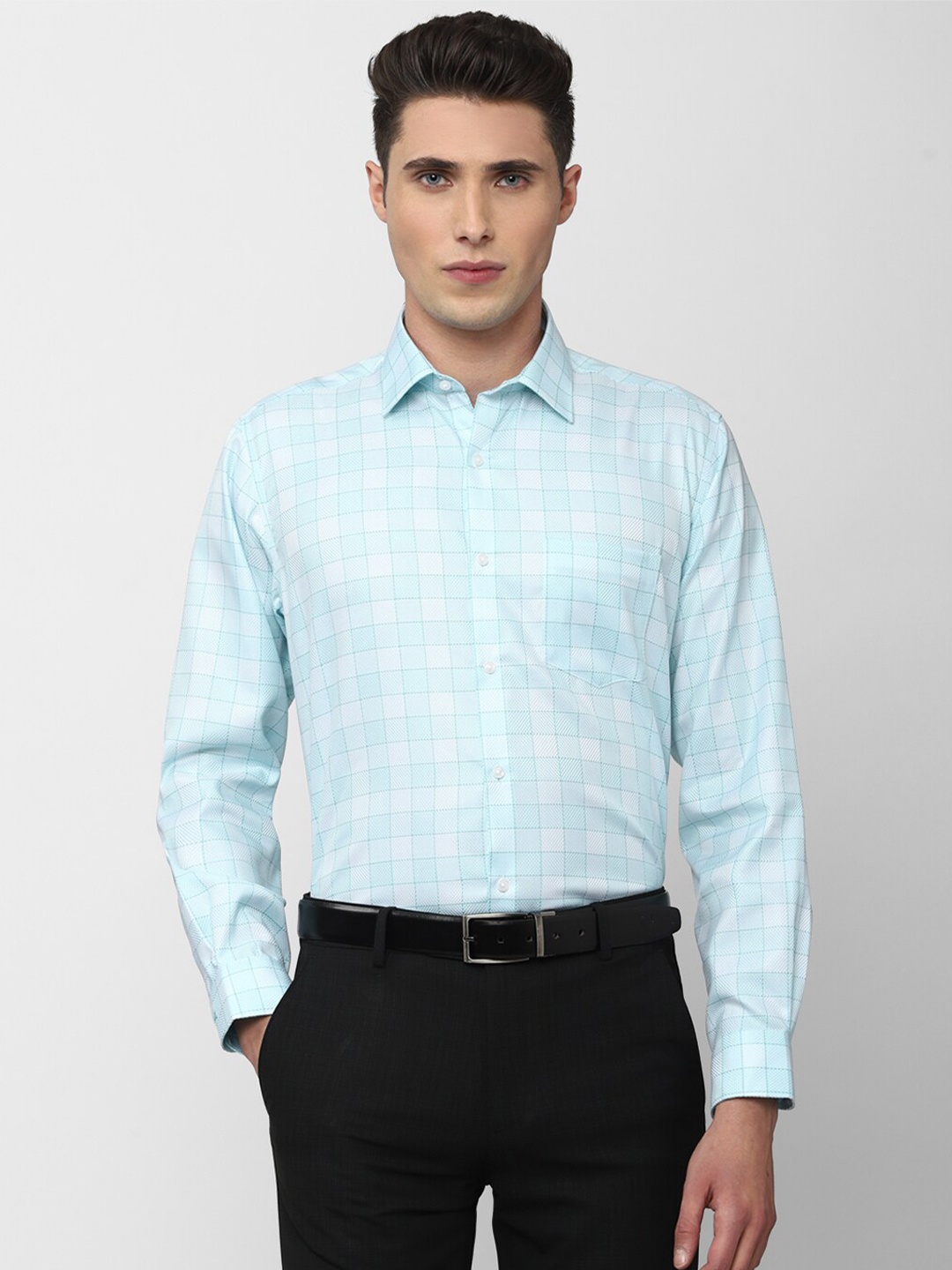 

Van Heusen Men Blue Checked Cotton Formal Shirt