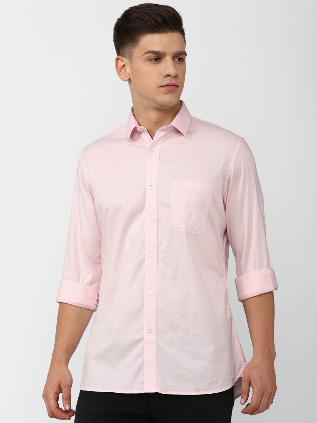 

Van Heusen Sport Men Pink Slim Fit Solid Cotton Casual Shirt