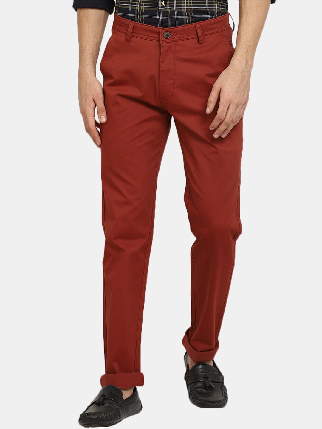 

V-Mart Men Rust Slim Fit Easy Wash Chinos Trousers