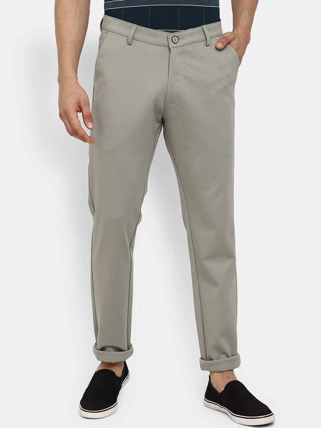 

V-Mart Men Green Slim Fit Easy Wash Chinos Trouser