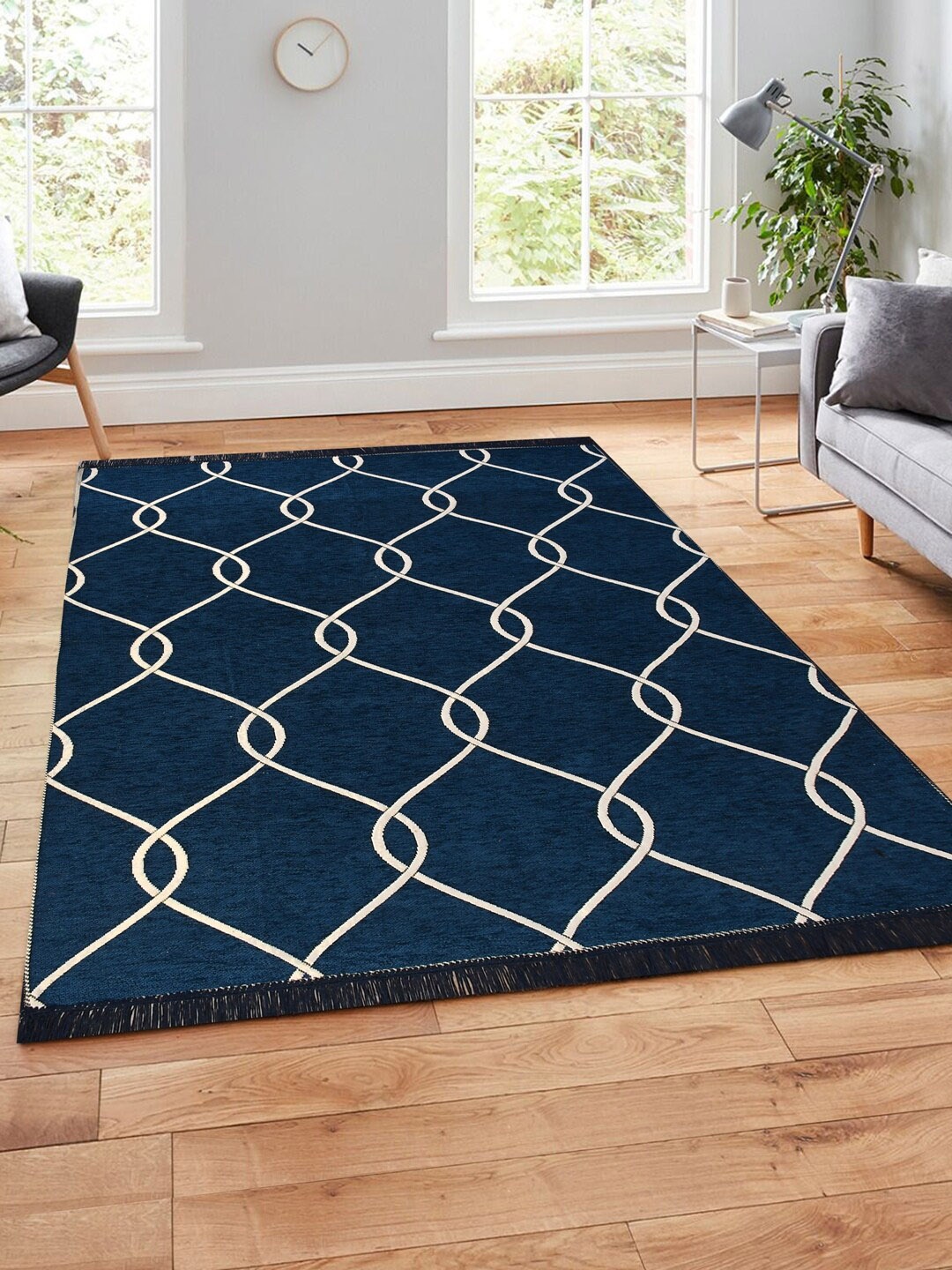 

MULTITEX Navy Blue & White Printed Carpets