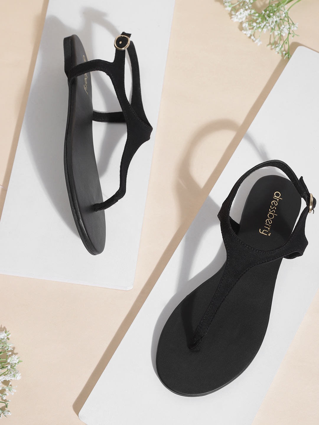 

DressBerry Women Black Solid T-Strap Flats