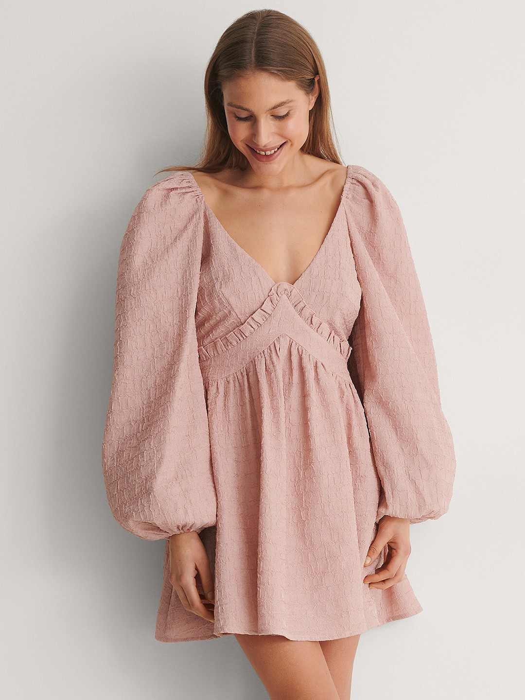 

NA-KD Women Pink Solid Puff Sleeves Mini Dress