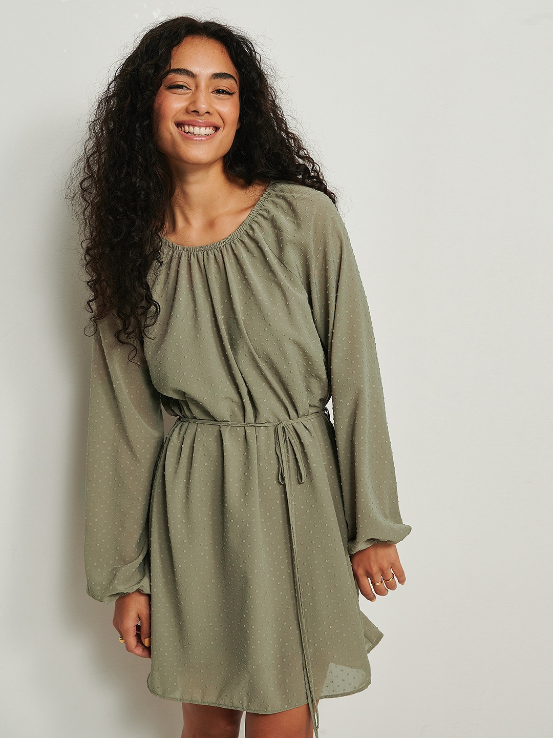 

NA-KD Olive Green Dobby Weaved A-Line Dress with Belt