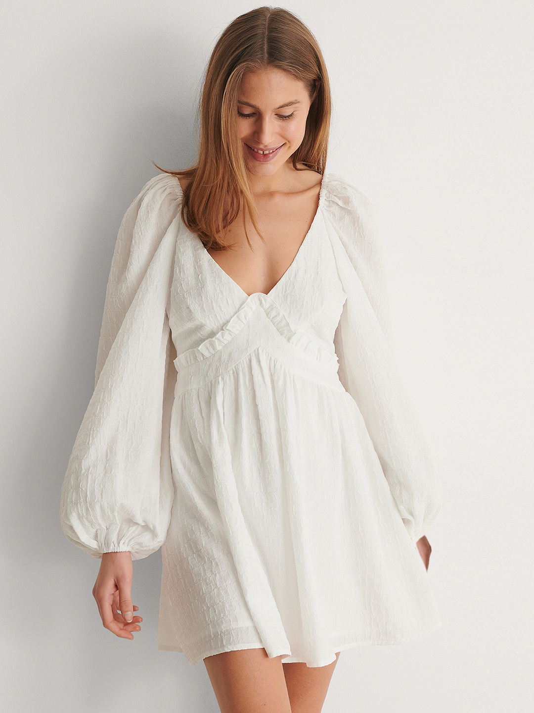 

NA-KD White Self-Design Puff Sleeves Mini Fit & Flare Dress