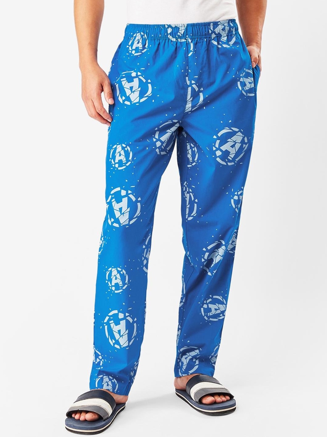 

Bewakoof Men Blue & Blue Printed Lounge Pants