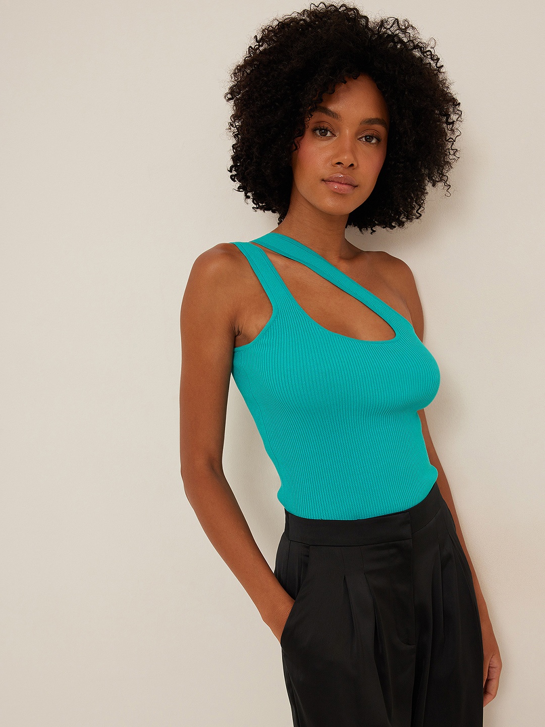 

NA-KD Turquoise Blue Solid One Shoulder EcoVero Top