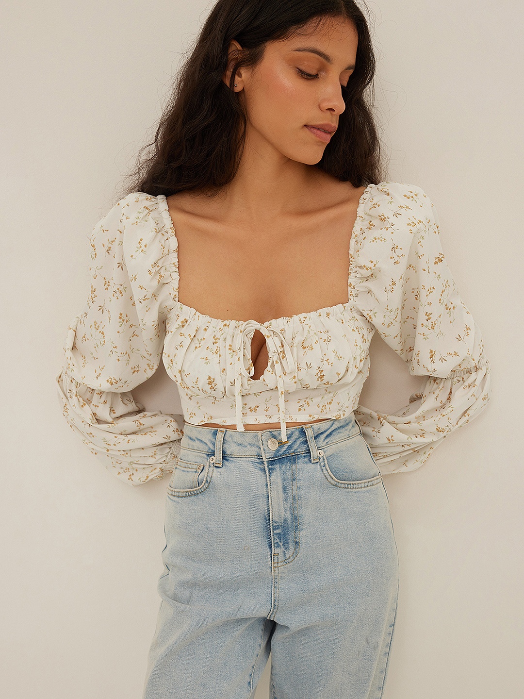 

NA-KD Off White & Yellow Floral Print Smocked Crop Top