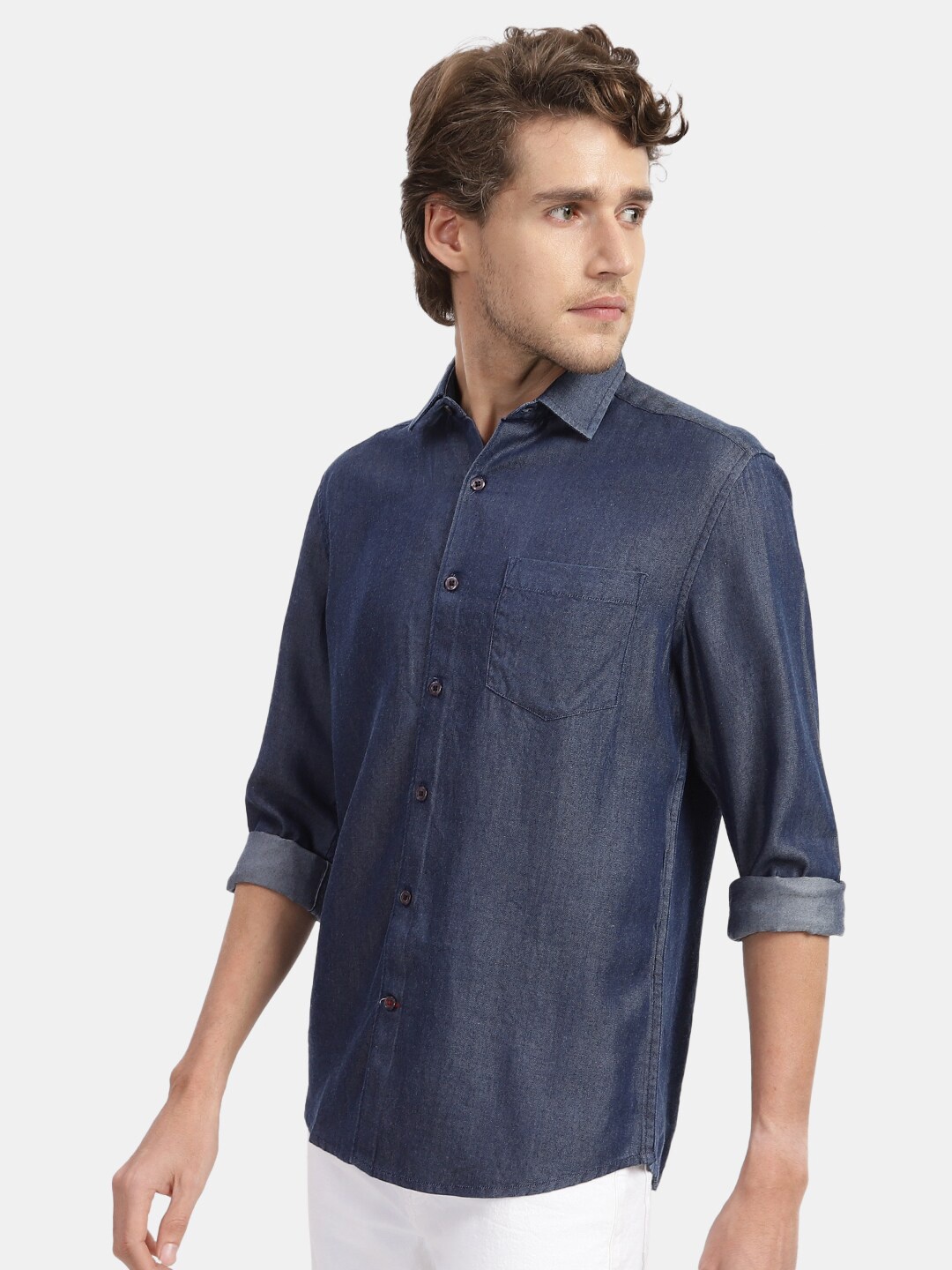 

VASTRADO Men Navy Blue Casual Shirt