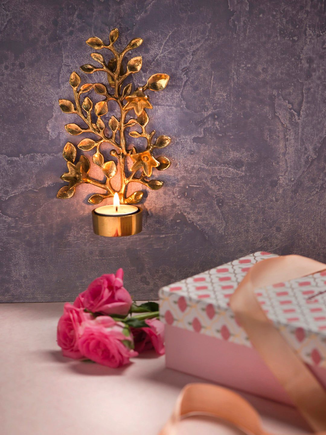 

Fabindia Gold-Toned Brass Suvarn Wall T-lite Holder Gift Set