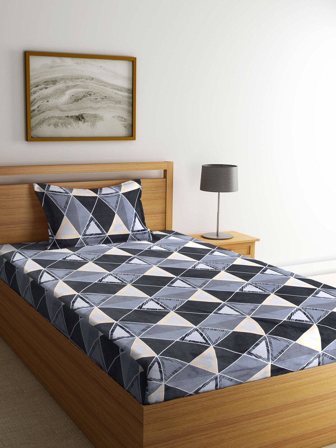 

Arrabi Grey & Purple Geometric 300 TC Single Bedsheet with 1 Pillow Cover