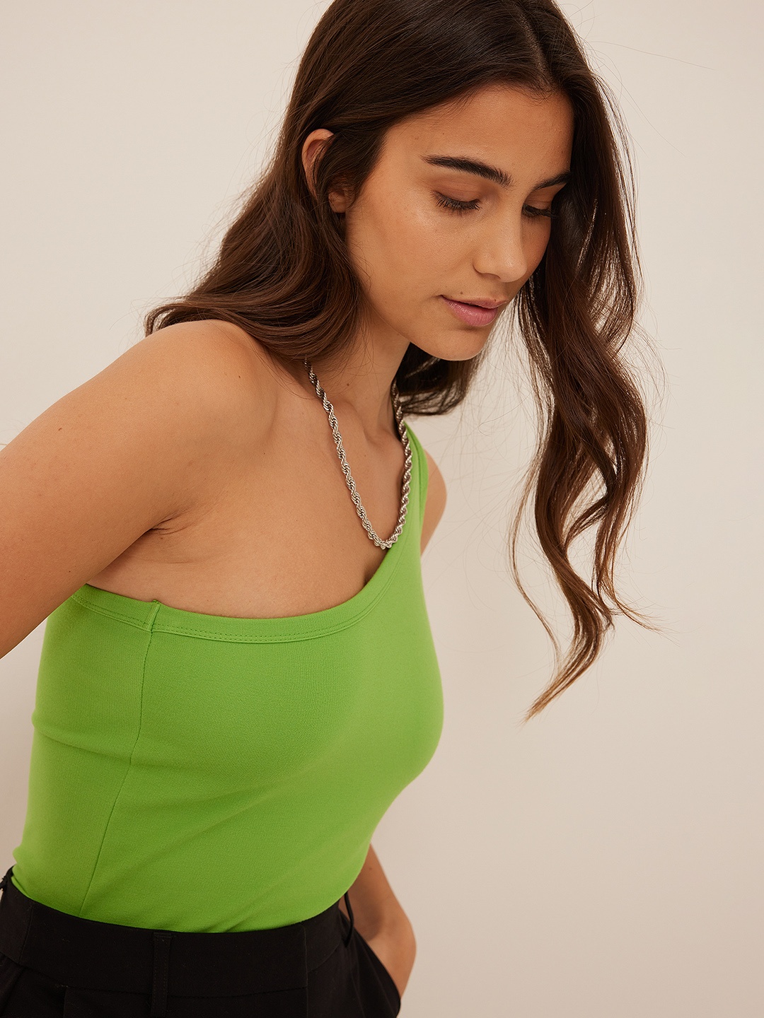 

NA-KD Women Green One Shoulder Fitted Top