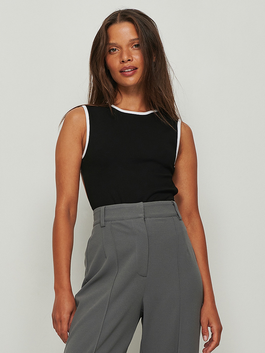 

NA-KD Black Solid Open Back Sustainable Bodysuit
