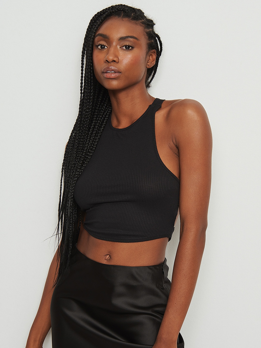 

NA-KD Black Ribbed Strap Back Detail Top