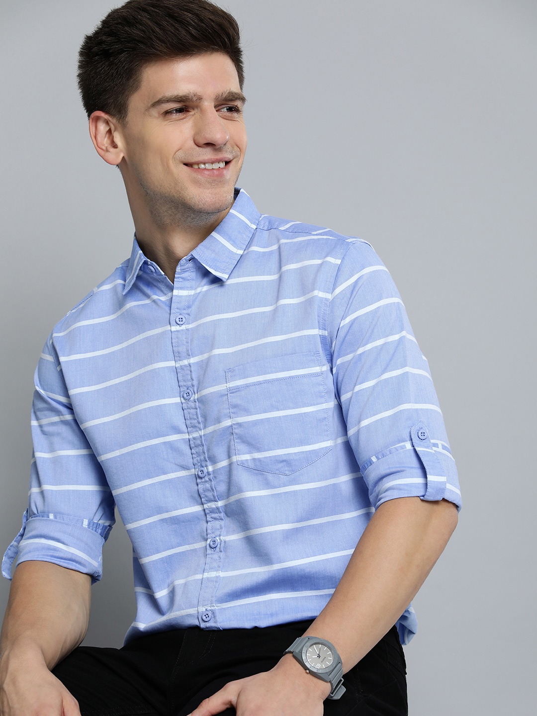

HERE&NOW Men Blue & White Slim Fit Horizontal Striped Casual Shirt