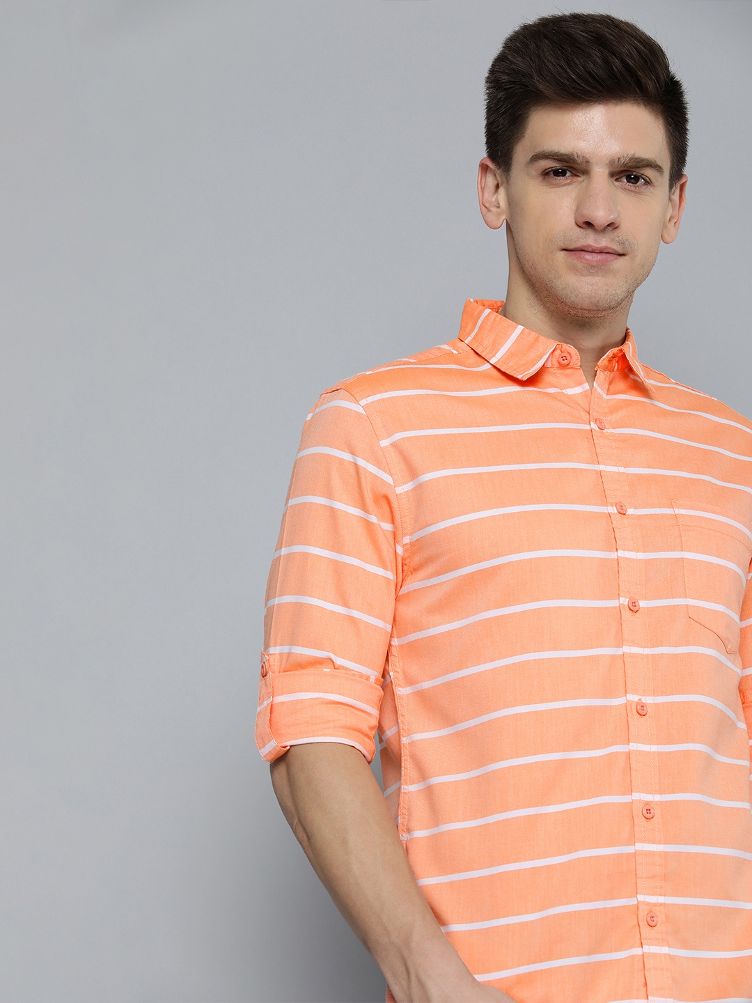 

HERE&NOW Men Orange And White Slim Fit Horizontal Stripes Casual Shirt