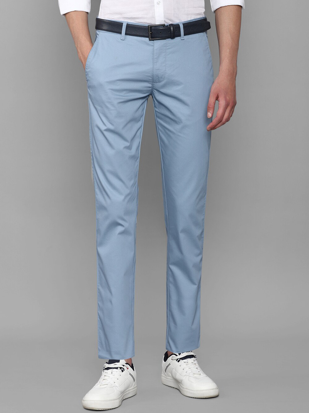 

Louis Philippe Sport Men Blue Slim Fit Trousers