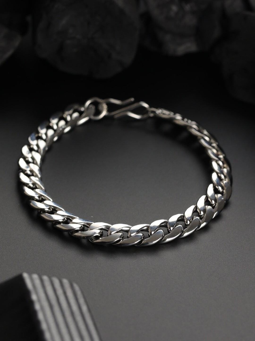 

Priyaasi Men Silver-Plated Link Bracelet