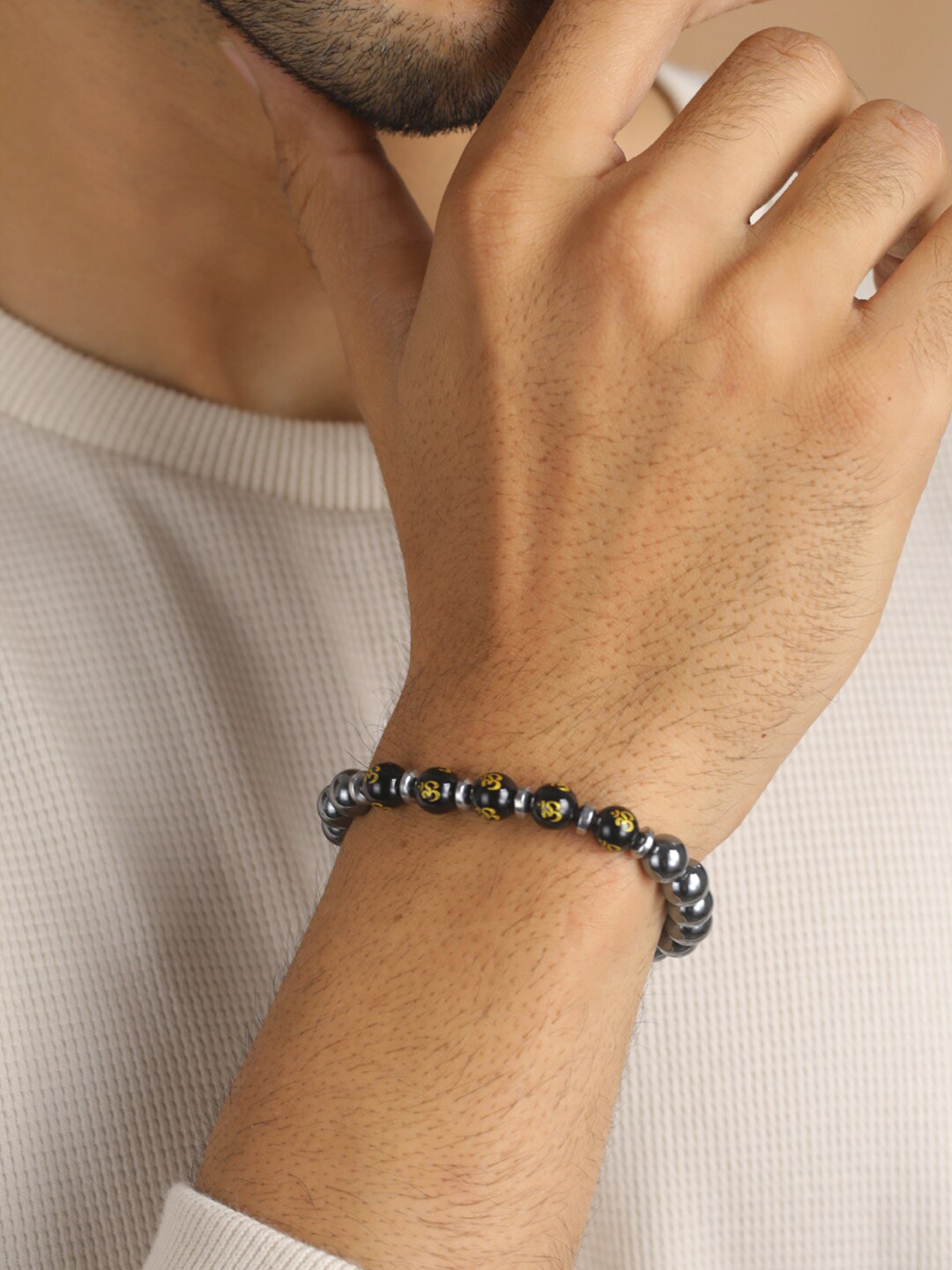 

Priyaasi Men Black & Silver-Plated Panch-Om Beaded Bracelet