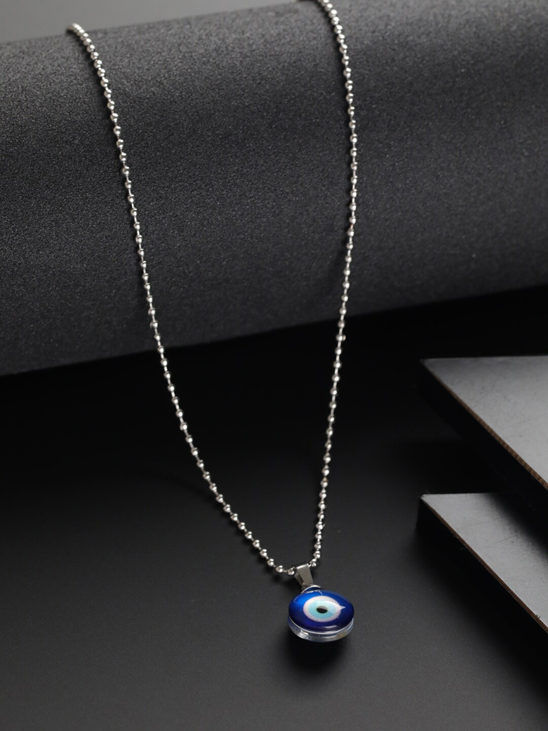 

Priyaasi Men Silver-Toned & Blue Silver-Plated Necklace