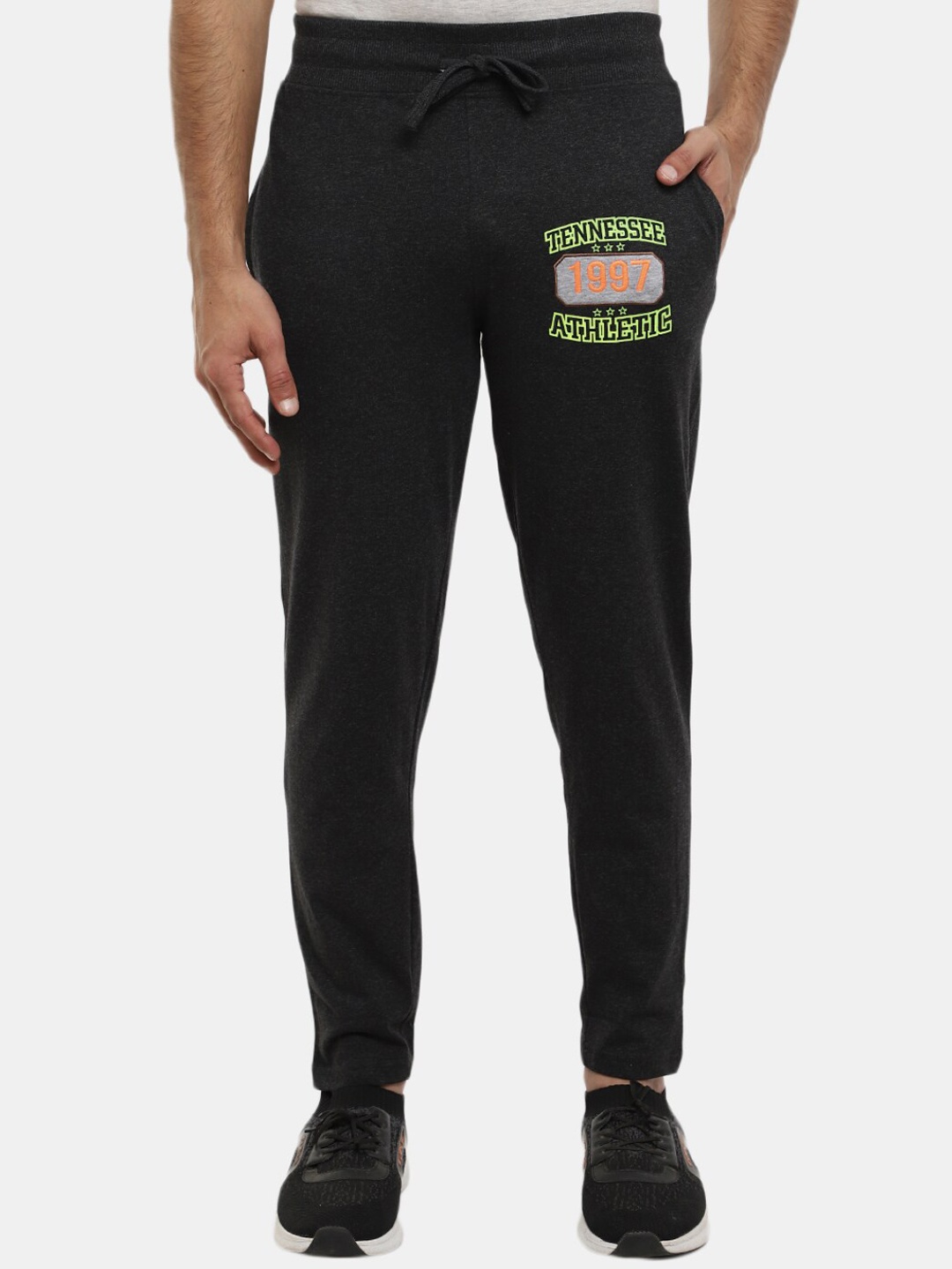 

V-Mart Men Grey Solid Cotton Track Pants