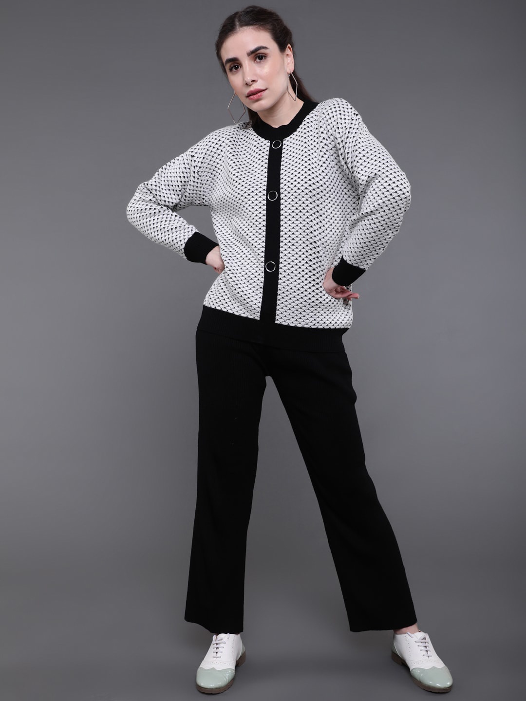 

saubhagya Women White & Black Printed Woollen Co-Ords Set