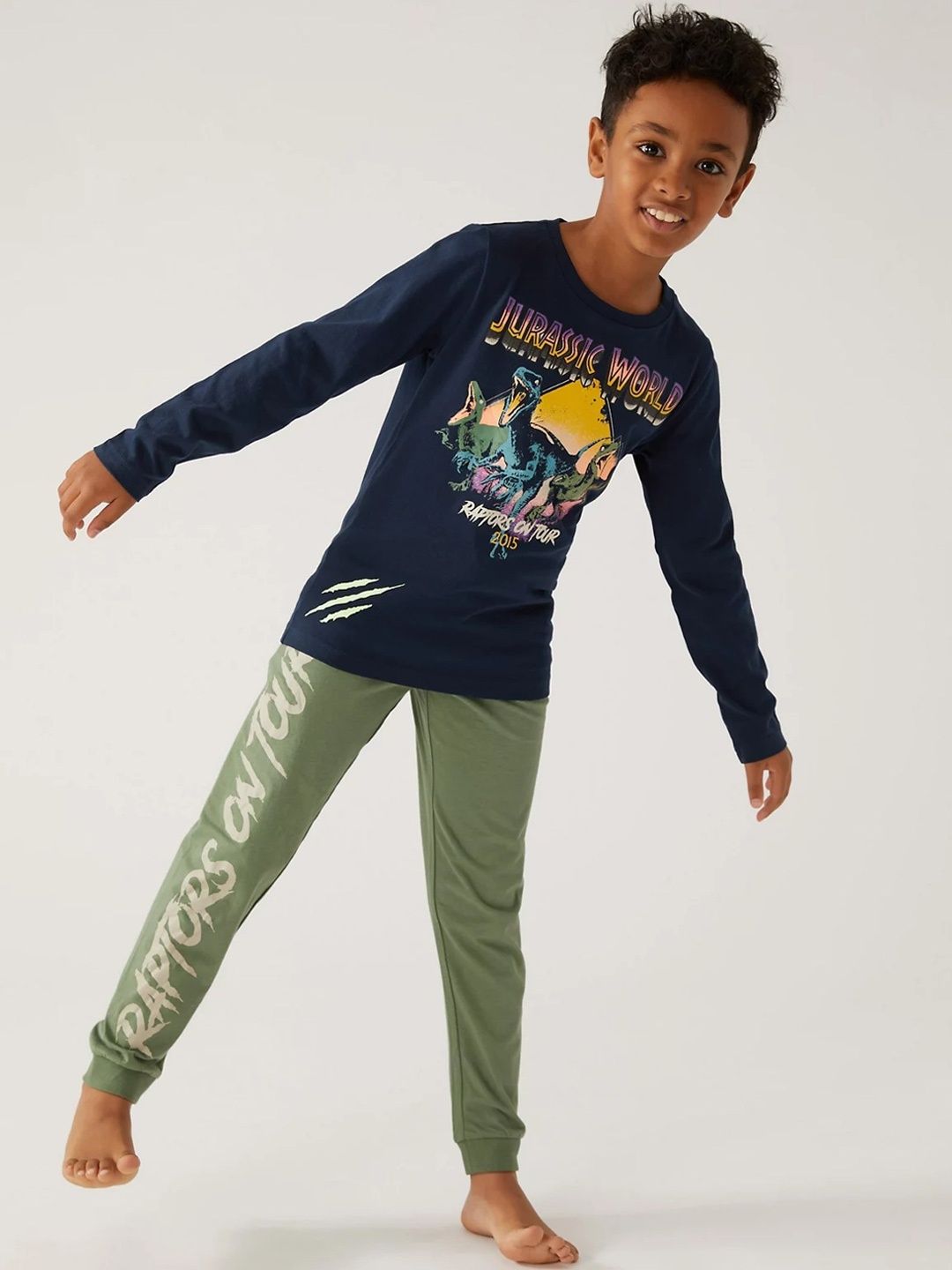 

Marks & Spencer Boys Navy Blue & Green Printed Cotton Night suit