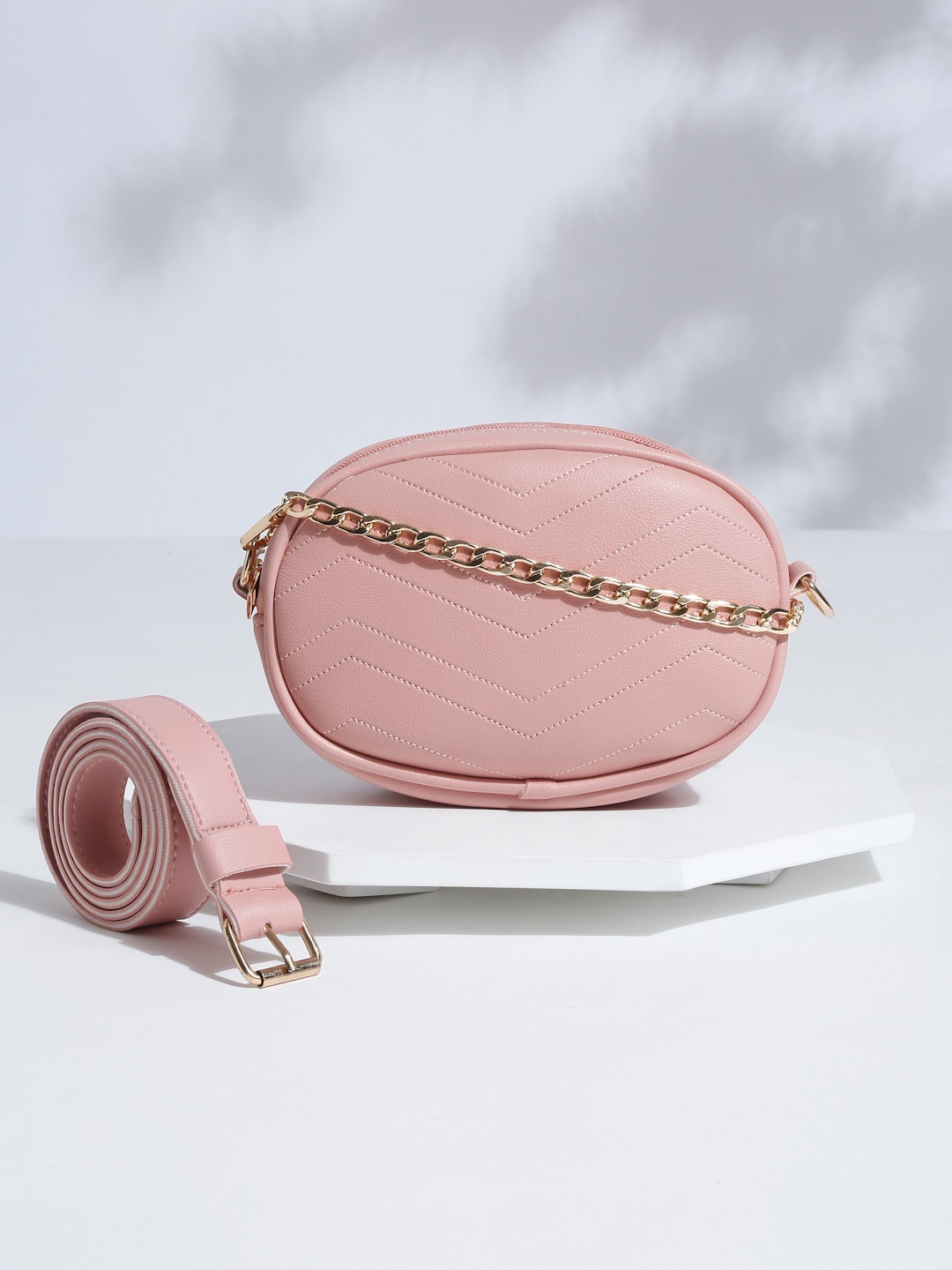 

Apsis Pink Structured Sling Bag