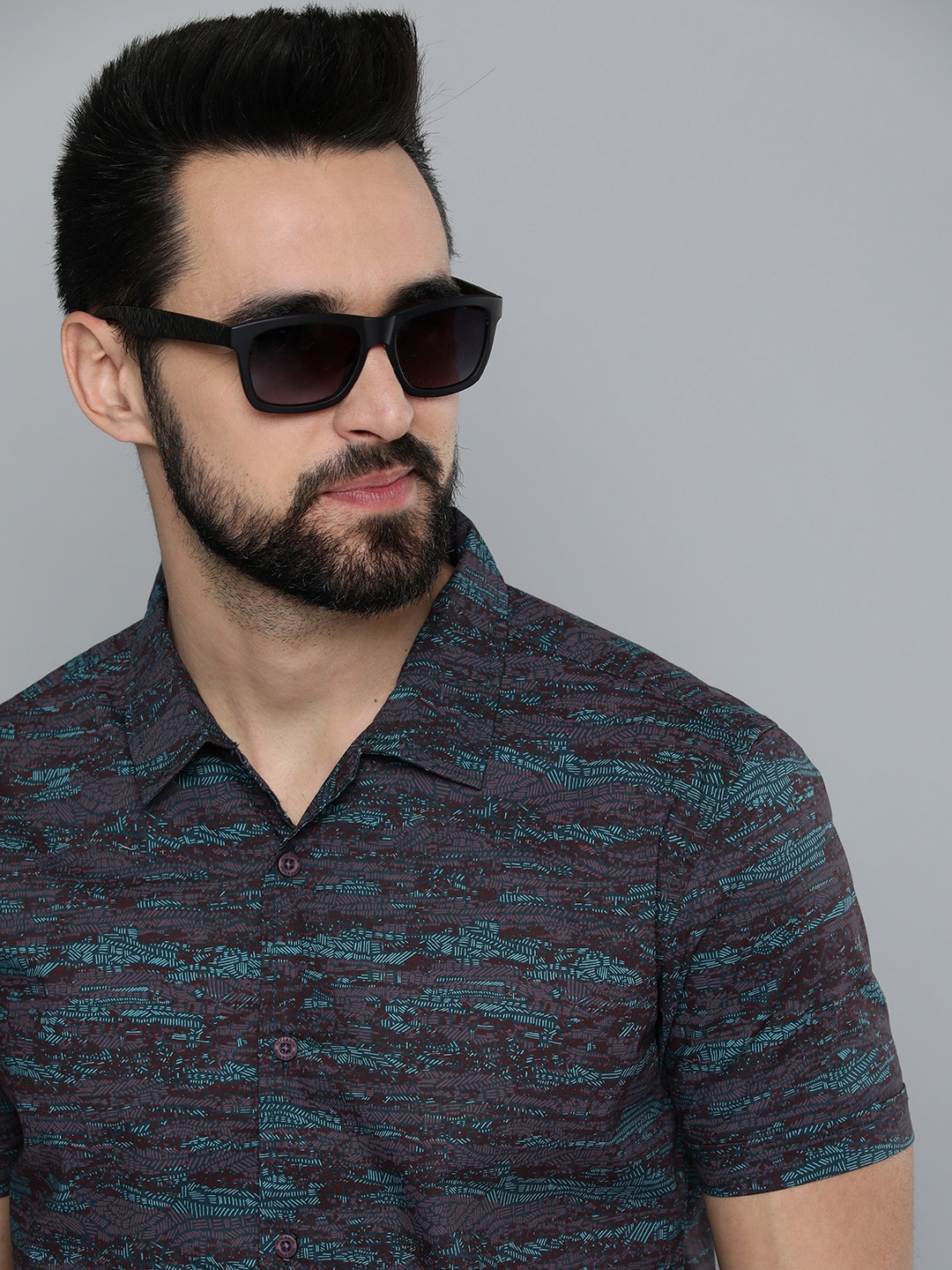 

HERE&NOW Men Navy Blue & Brown Slim Fit Printed Casual Shirt
