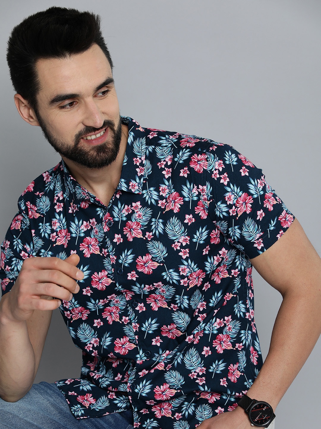 

HERE&NOW Men Navy Blue Pure Cotton Slim Fit Floral Printed Casual Shirt